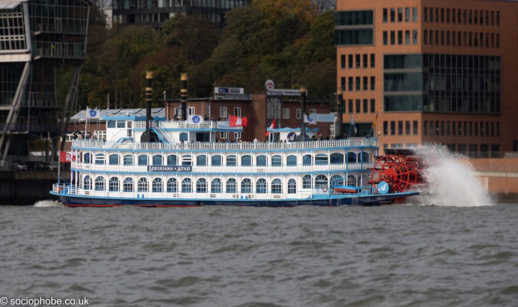 Paddle boat in Hamburg harbour