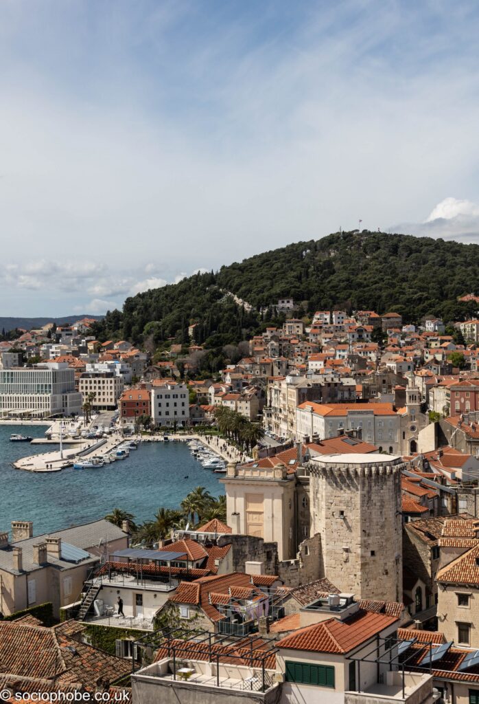 View of the defensive towers and Riva